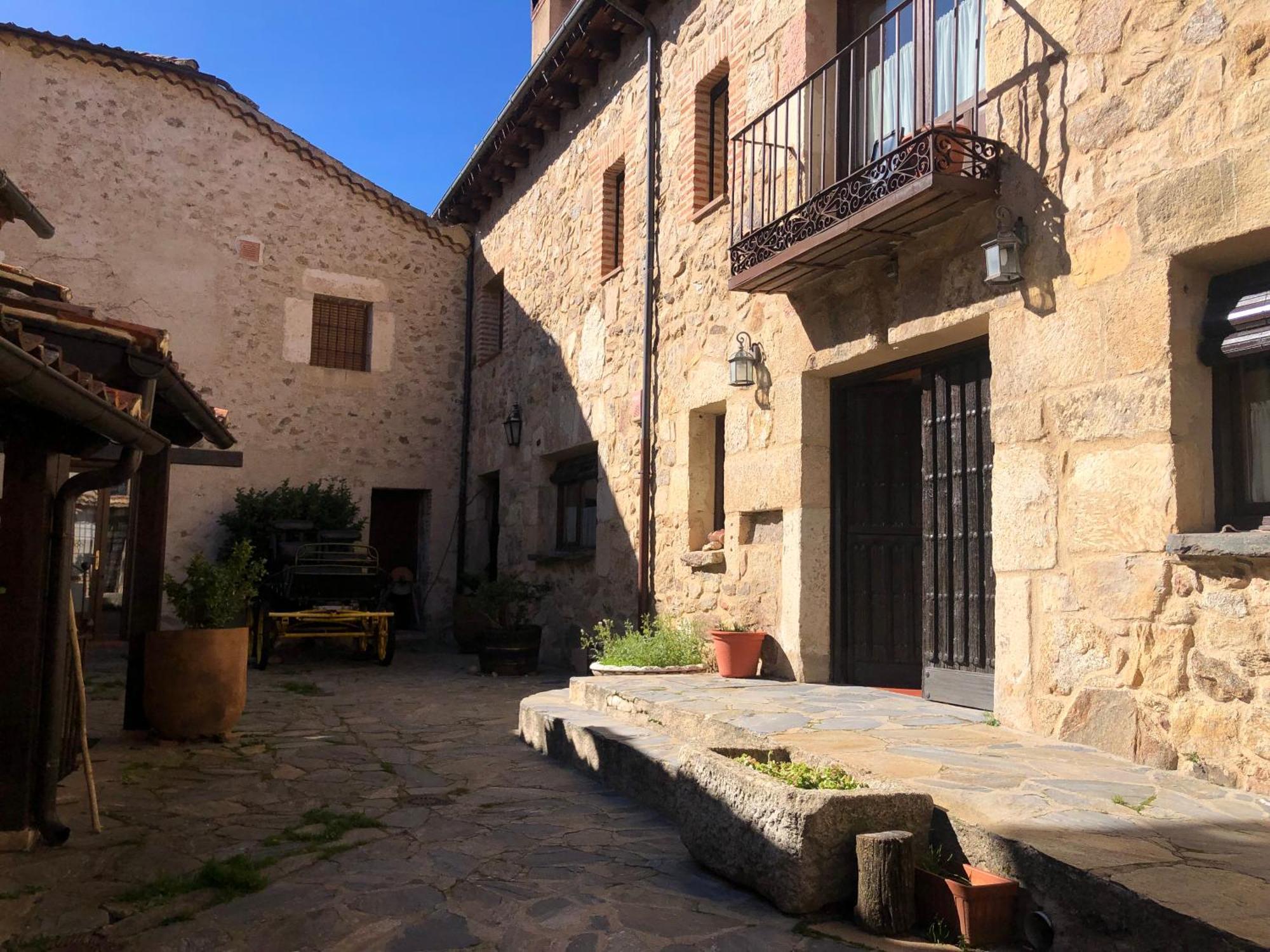 Posada Real Mingaseda Navafría Exterior foto